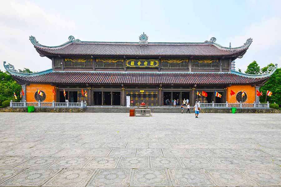 Bai Dinh Spiritual Complex - Vietnam tour package