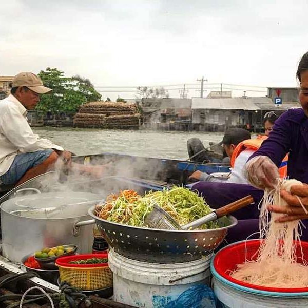 Cai Rang Floating Market - Vietnam tour package