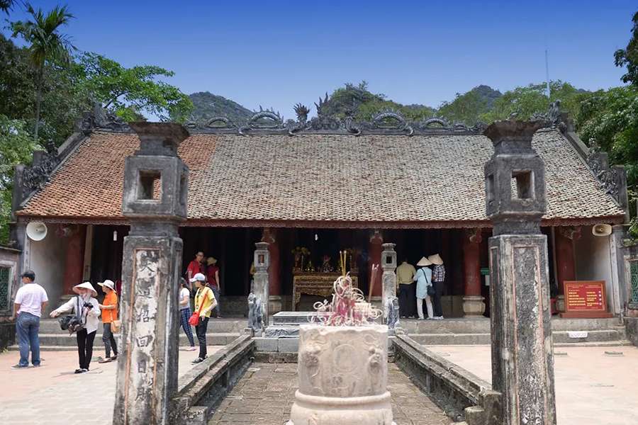 Hoa Lu Ancient Capital - Vietnam family holidays