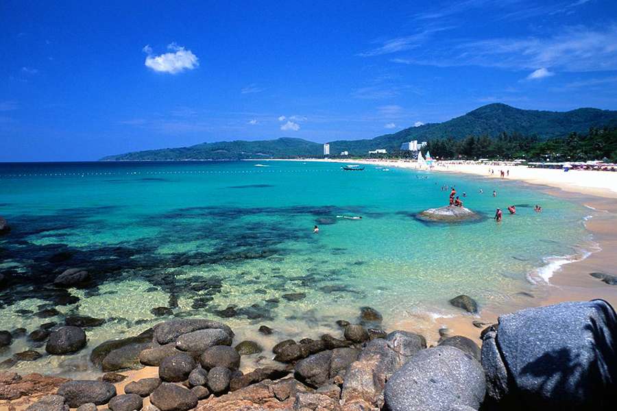 Kata Noi Beach - Multi country tour