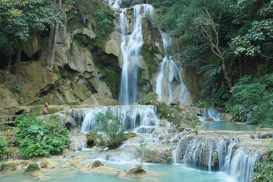 Kuangsi Waterfall - Indochina tour package