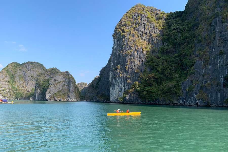 Lan Ha Bay - Vietnam tour package