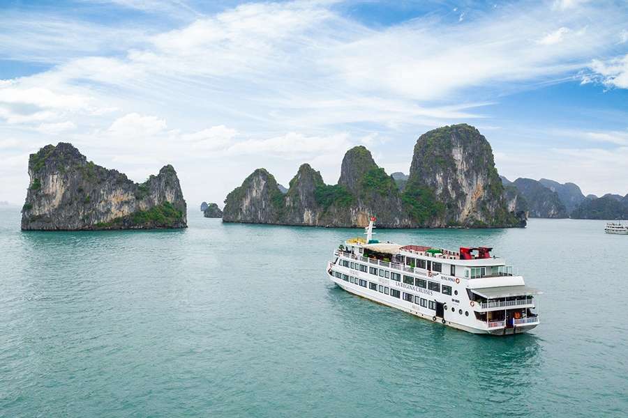 Le Regina Royal Cruise - Vietnam tour package