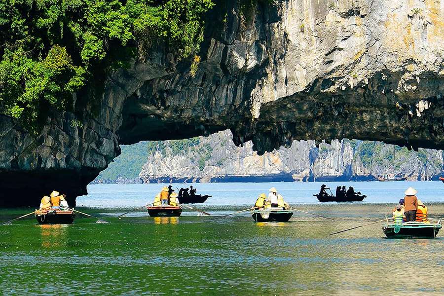 Luon Cave, Halong Bay - Vietnam tour package