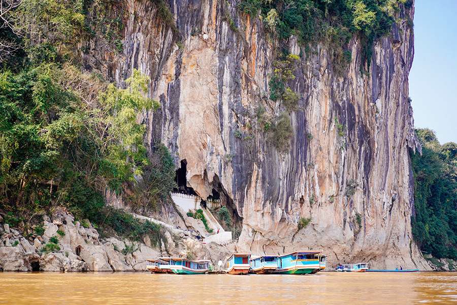 Pak Ou Cave - Laos tour