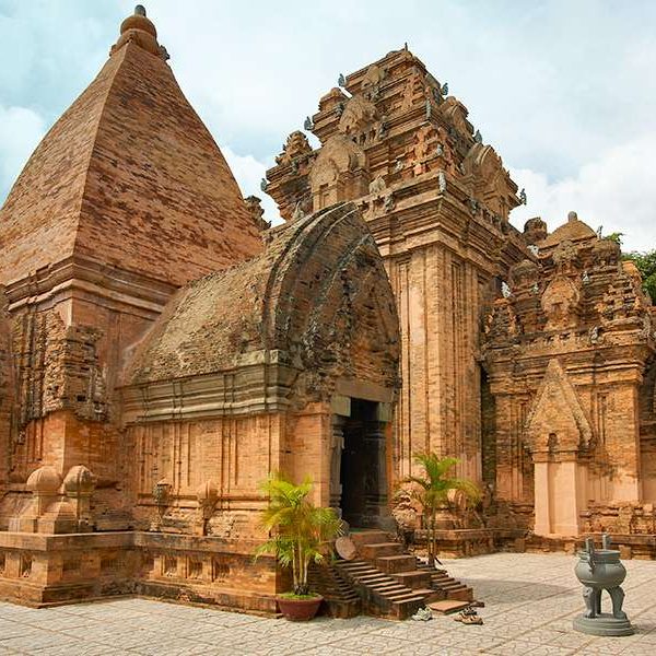 Ponagar Temple, Nha Trang - Vietnam family holiday