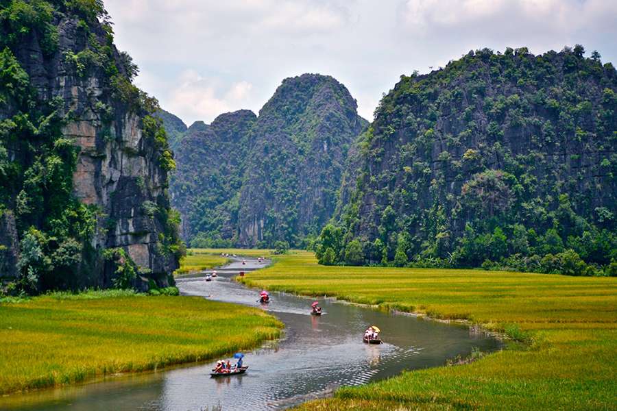 Tam Coc boat tour - Vietnam tour package