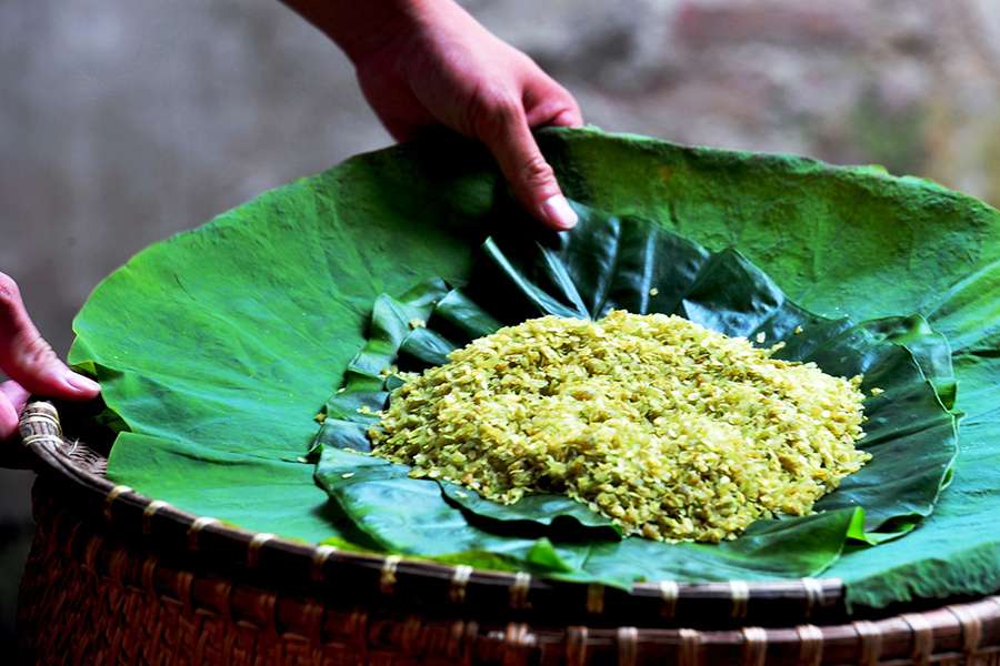 Vietnamese Green Sticky Rice - Hanoi tours