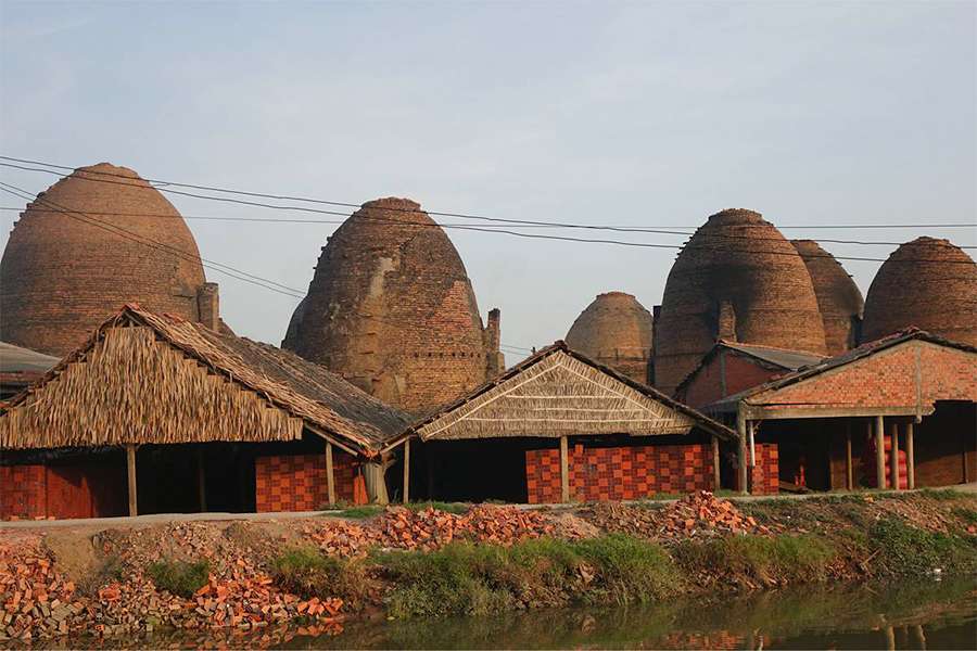 brick kilns in Vinh Long - Vietnam tour package