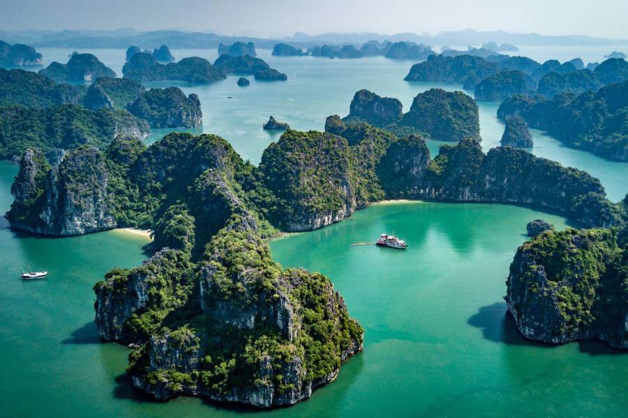 Halong Bay - Vietnam Cambodia tours