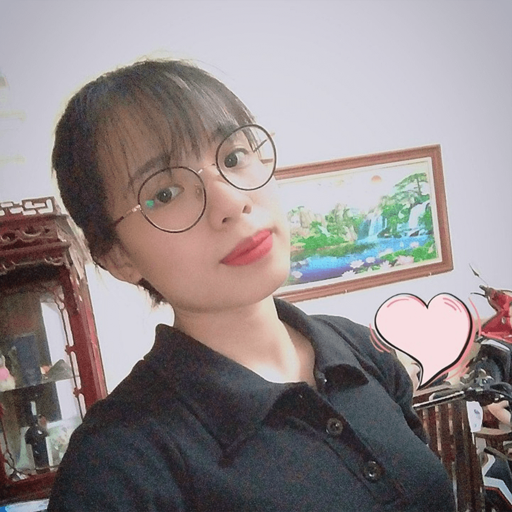 Ms. Ngọc Hân - Tour Operator Staff