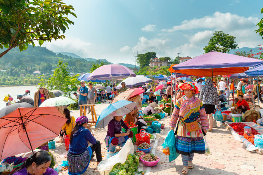 Bac Ha Market - Vietnam tour packages