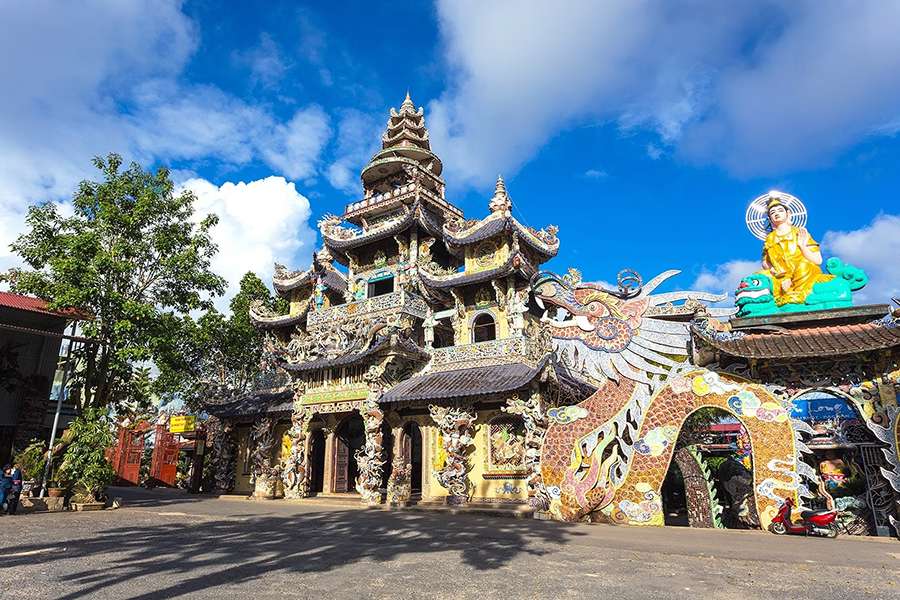 Linh-Phuoc-pagoda-Vietnam-tour-package