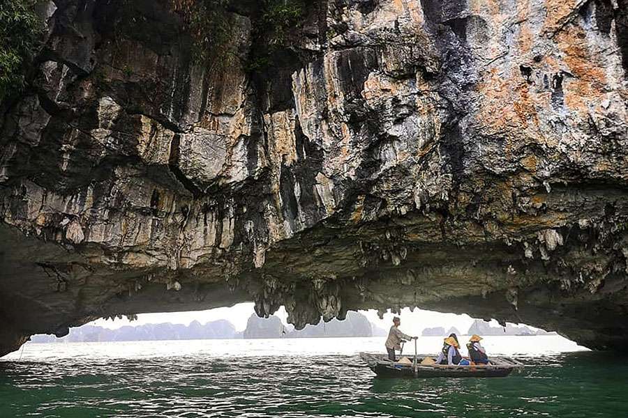 Luon-Cave-Vietnam-local tour operator