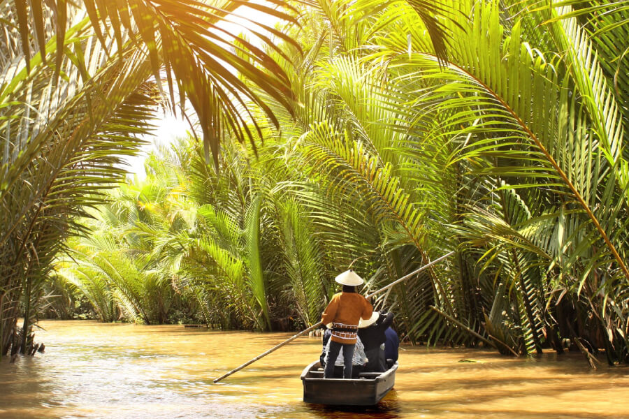 Mekong river - Vietnam family vacations