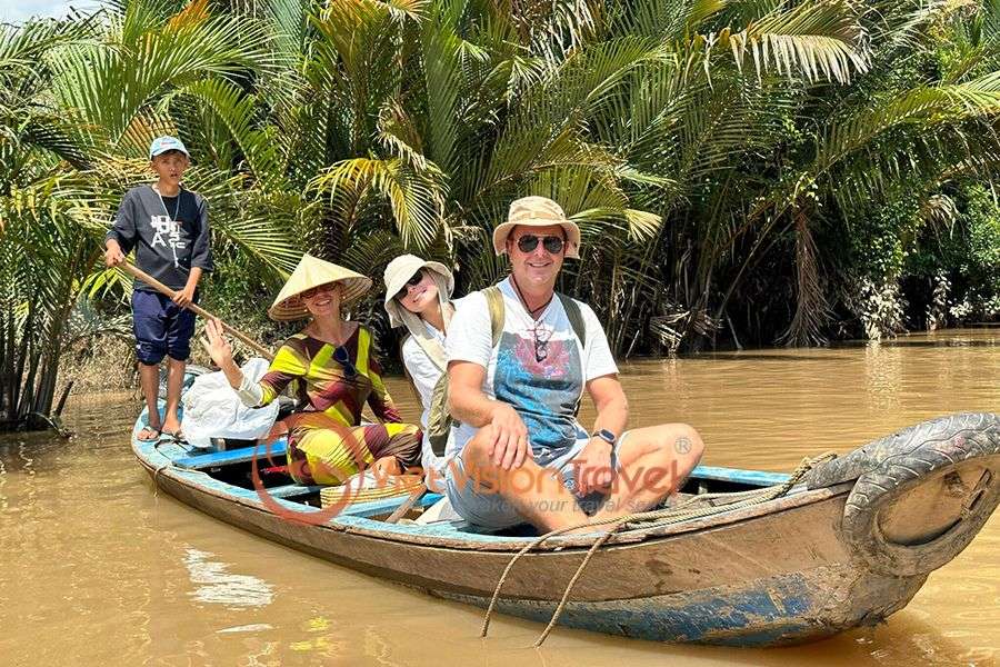 Mekong Delta boat tour - Vietnam local tour operators