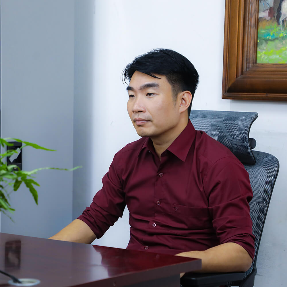Mr. Sinh Tien Le - Web Master & System Manager