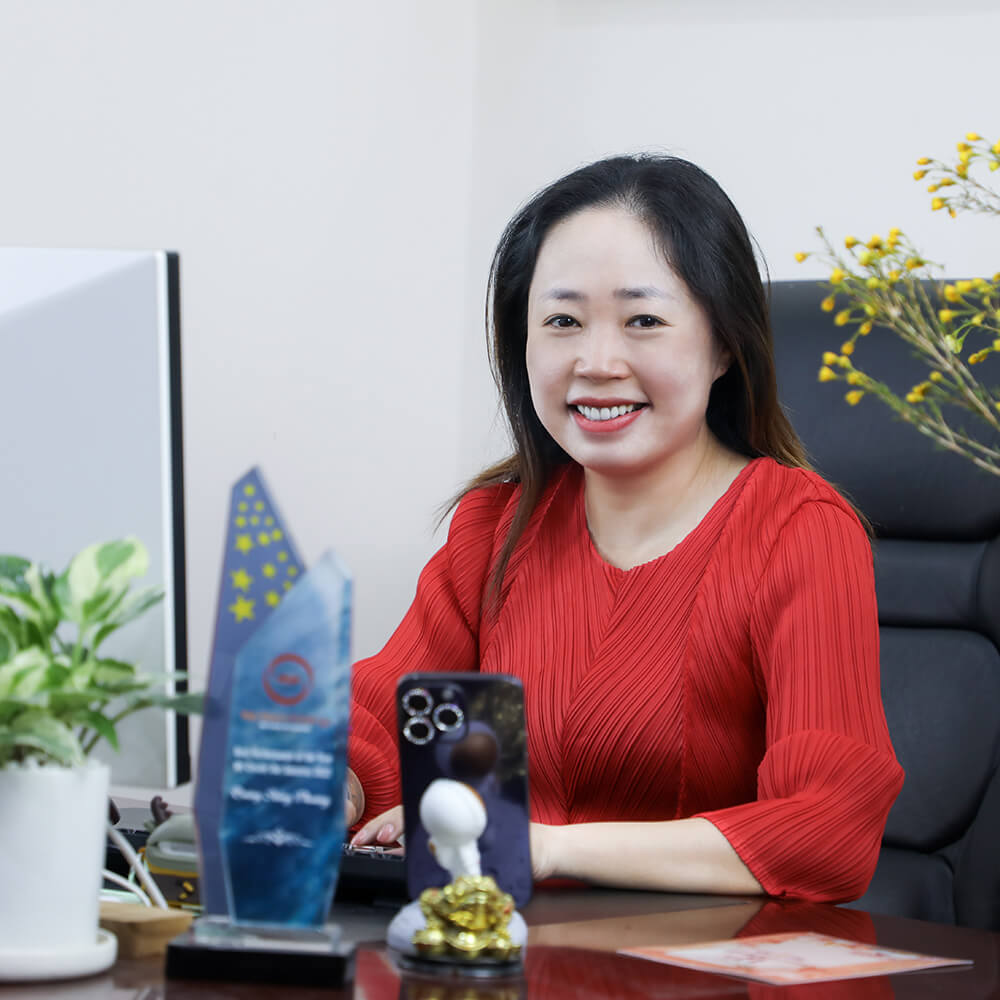 Mrs. Jeanny Duong -Director of Sales