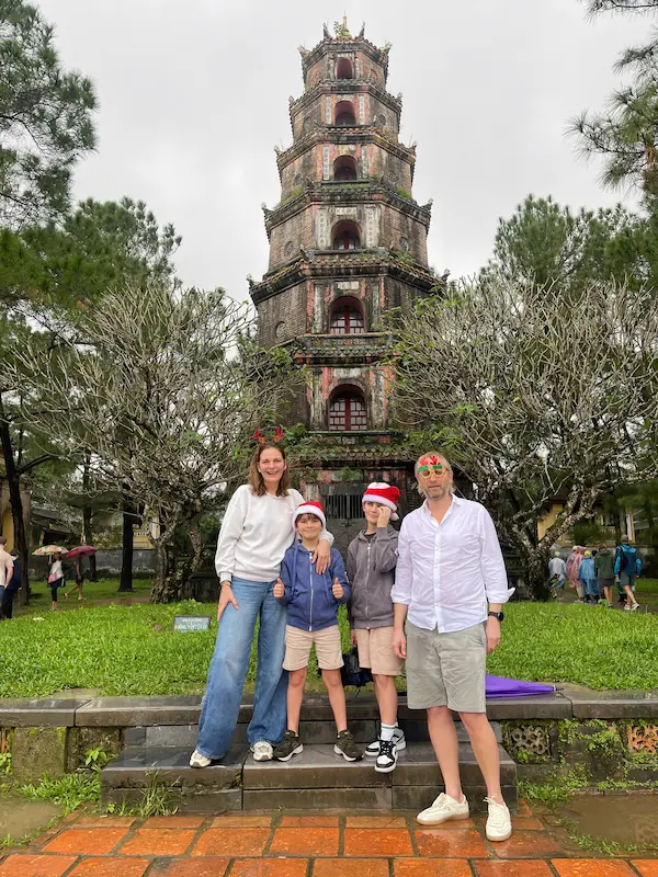 christmas in vietnam with vietnam local tour operators