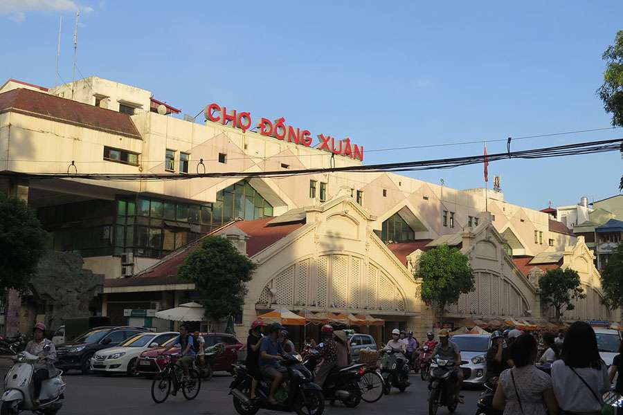 Dong Xuan Market , Hanoi - Vietnam tours