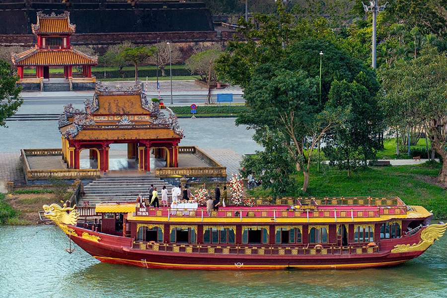 Hueritage Cruise - Vietnam tour packages
