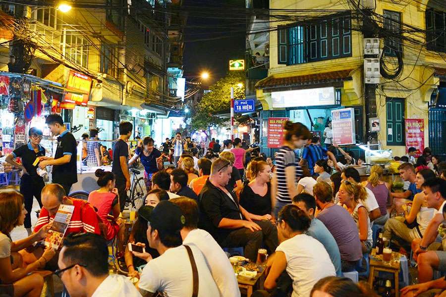Ta Hien Beer Street , Hanoi - Vietnam tour packages