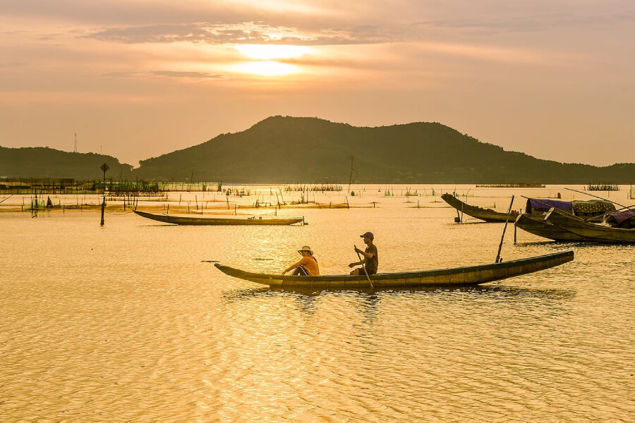 Tam Giang Lagoon - Hue Tours