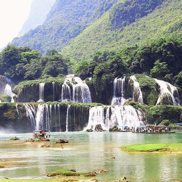 Ban Gioc waterfall - Vietnam adventure tours