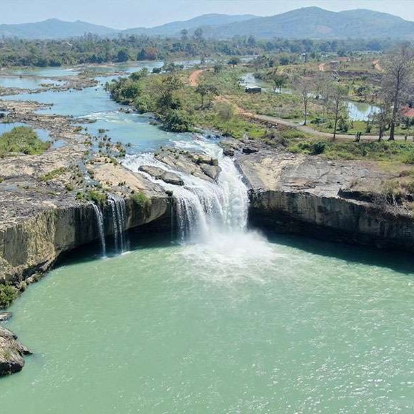 Dray Nur Waterfall - Vietnam adventure tours