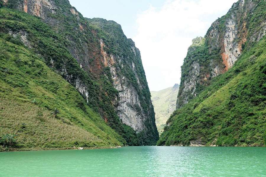 Nho Que River - Vietnam adventure tours