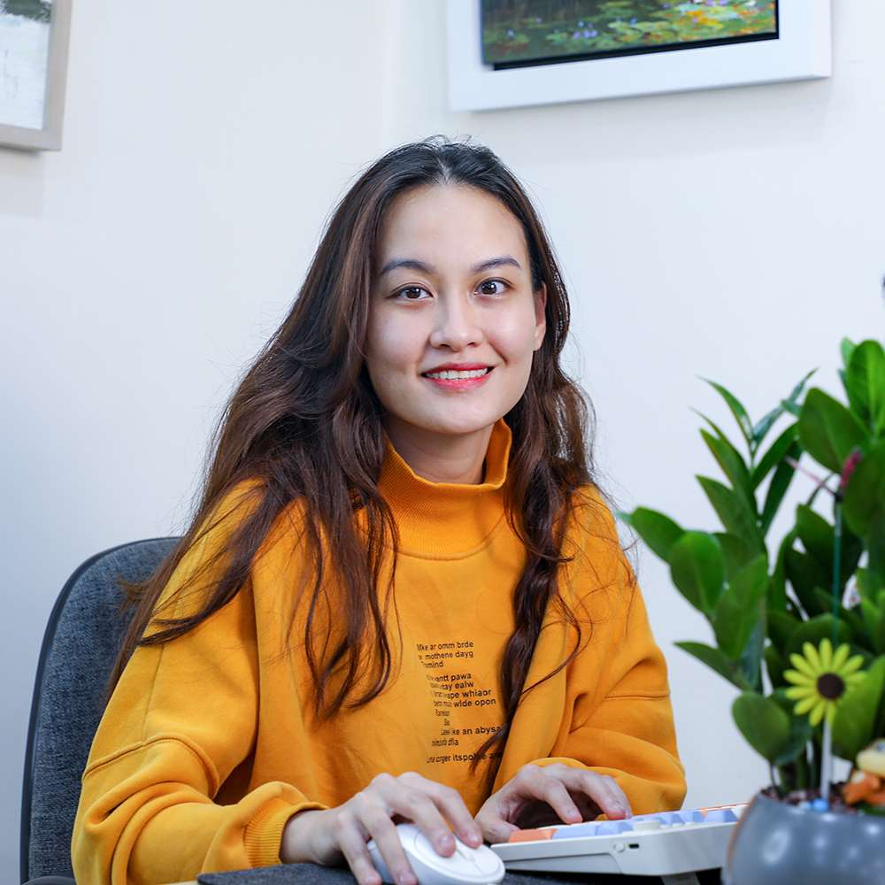 Ms. Lynn Nguyen - Travel Expert