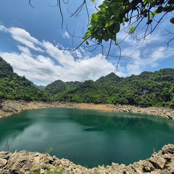 ao tien of vietnam day tours