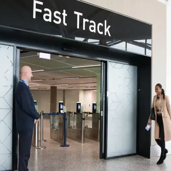 Hanoi airport fast track
