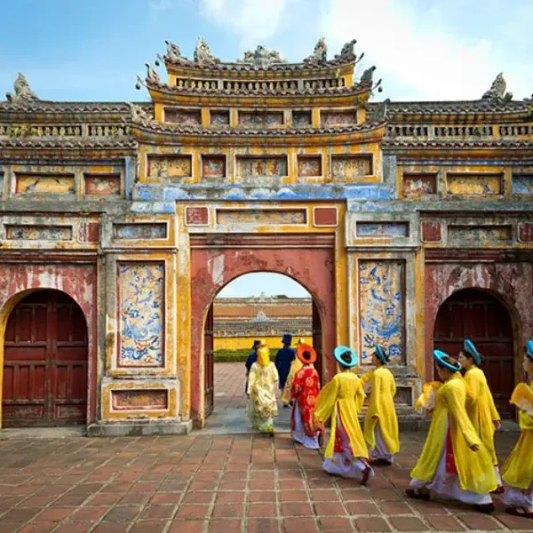 hue imperial citadel - vietnam local tour company
