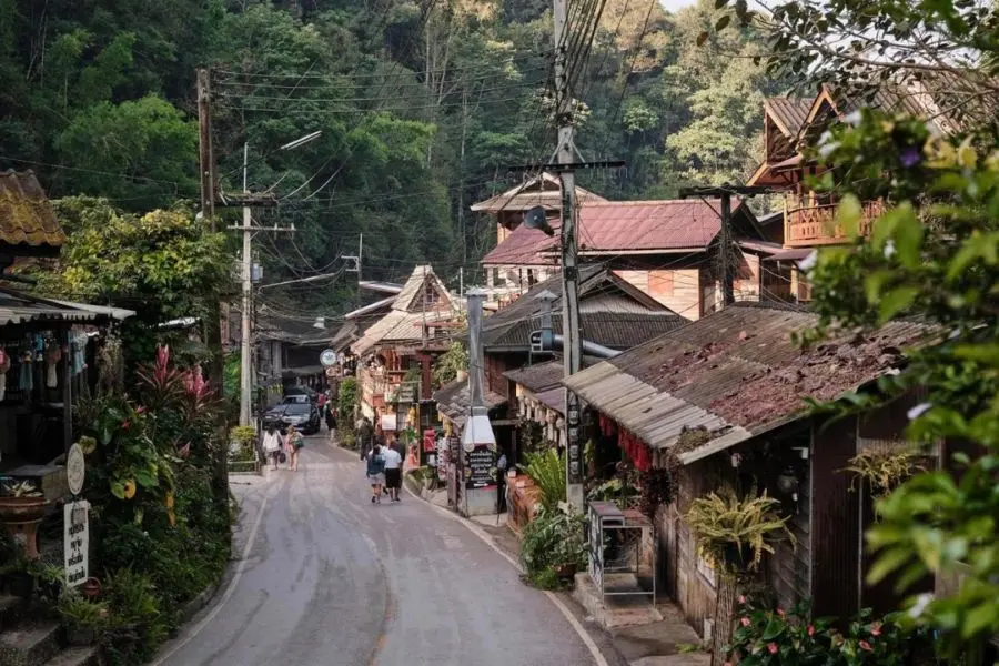 Mae Kampong Asia village tourism