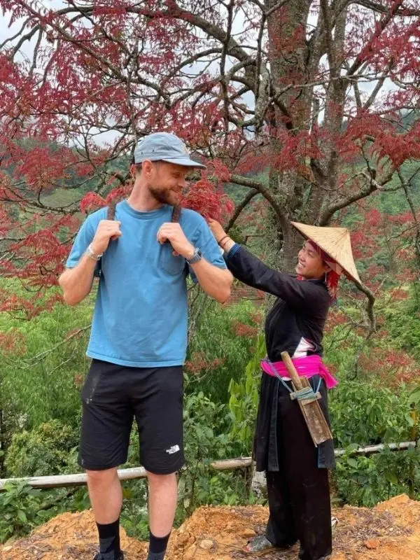 how to carry a traditional basket sustainable travel in vietnam