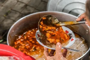 Michelin Recommended Vietnamese Dishes - Banh canh