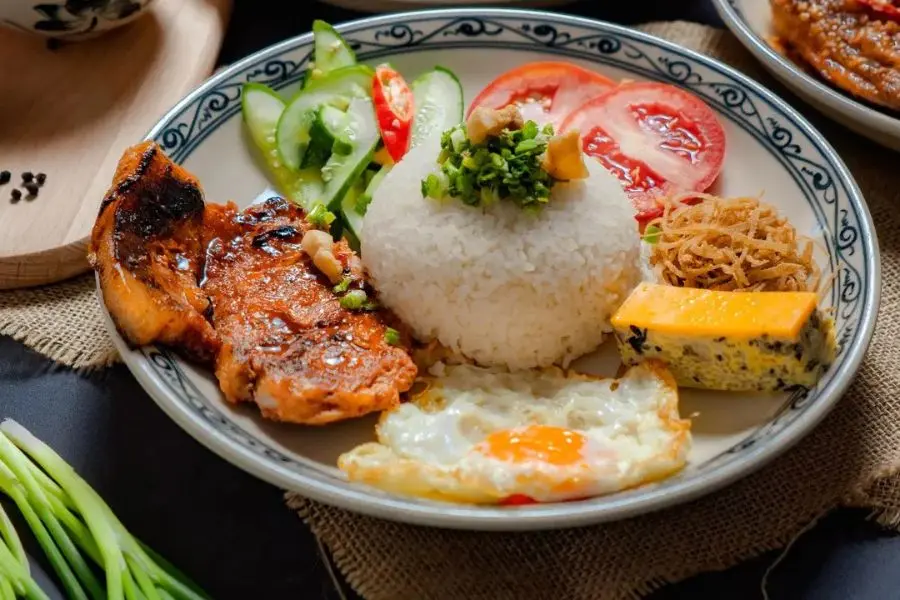 Michelin Recommended Vietnamese Dishes - Com Tam
