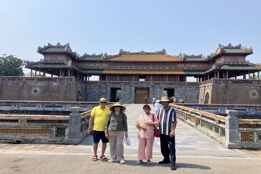 hue - vietnam halal tour