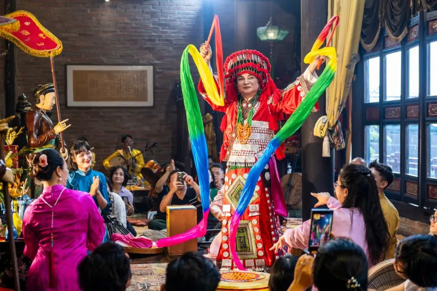 vietnam culture experiences with vietnam local tour operators