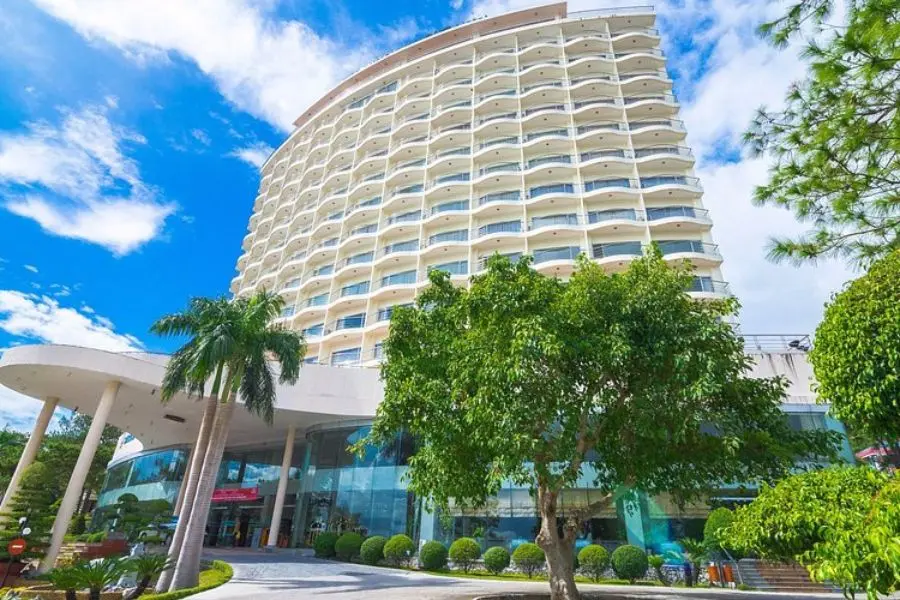 Best 4 Star Hotels in Vietnam - Saigon Halong Hotel