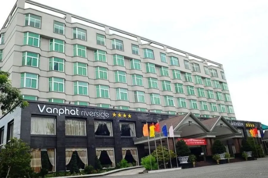 Best 4 Star Hotels in Vietnam - Van Phat Riverside