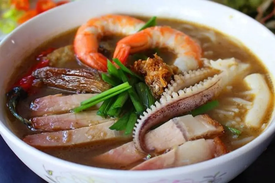mekong delta cuisine - Fermented Fish Noodle Soup