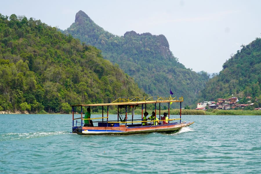 ba be boat trip - hanoi to ba be national park