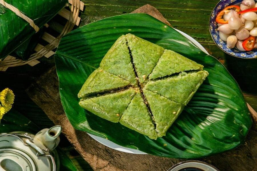banh chung - lucky foods for tet