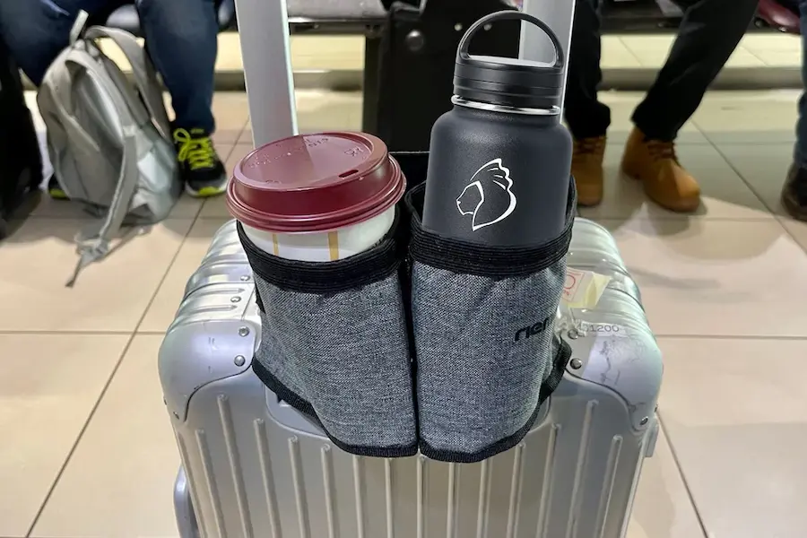 water bottle to stay hydrate