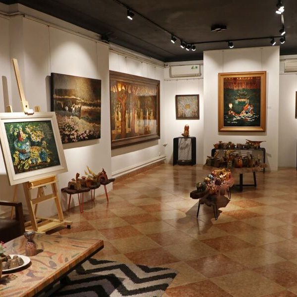 hanoi art gallery tour